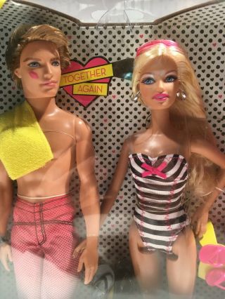 Mattel Nrfb 2010 " She Said Yes " Barbie And Ken Doll Set