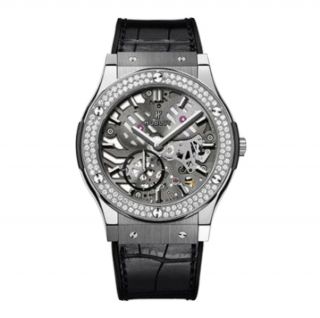 Hublot Classic Fusion Titanium Automatic 42 Mm Watch Diamond Bezel