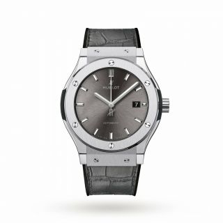 Hublot Classic Fusion Titanium Automatic 42 Mm Watch 542.  Nx.  7071.  Lr