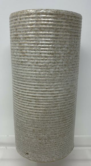Vintage Zanesville Pottery Homespun 4010 Light Gray Ribbed Stoneage 9.  5” Vase