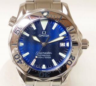 Omega Seamaster Professional Quartz Wrist Watch 2263.  80 Date 300m Blue Silver