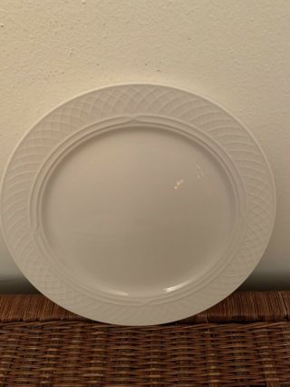Homer Laughlin GOTHIC Dinner Plates Ivory 10 1/2 