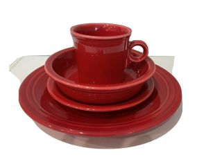 Fiesta Four (4) Piece Place Setting Scarlet Red Fiestaware Plates Bowl Mug