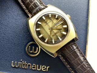Vintage 70’s Wittnauer Quartz Day/date Swiss Wristwatch