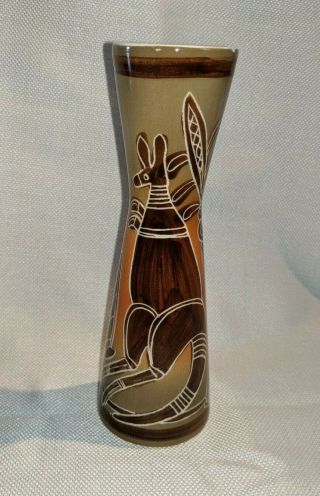Hand Painted Aboriginal Kangaroo Australian Vase Studio Anna 1950s (396)