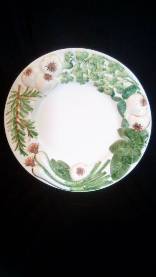 Garlic And Scallions Embossed Round Platter Made In Italy 13 "