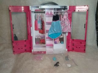 Barbie 2015 Wardrobe/closet With Two Dresses Plus Accessories