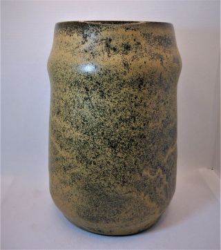 Primitive Rustic Hand Thrown Studio Pottery Utensil Container Vase 8 " X6 " Tan/blk