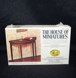 X - ACTO The House Of Miniatures “HEPPLEWHITE SIDE TABLE 1800’s” 40004 Box 3