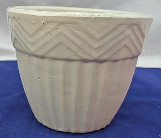Vintage Robinson Ransbottom Pottery R.  R.  P.  Co.  Planter,  Off - White