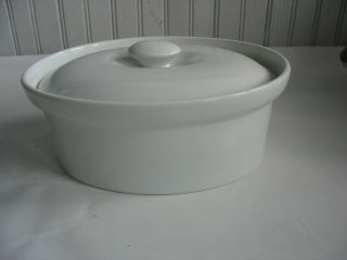 Bia Cordon Bleu Ceramic Oval Covered Floral Casserole 1.  5 Qt.  Dish White