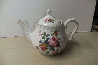 Sadler Windsor,  Made In England,  Ceramic Teapot Floral Design 4160,