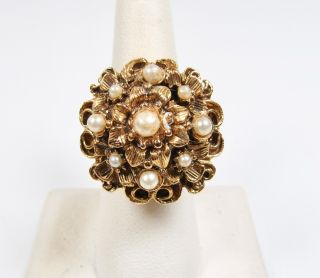 Vintage Lucerne Swiss Made Gold Tone Pearl Flower Mechanical Cocktail Ring Watch