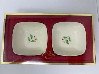 Lenox Holiday Set Of 2 Dipping Bowls Holly Berries W Gold Trim Approx 4x4”square