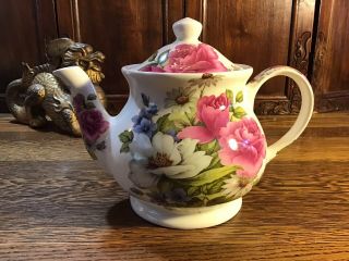 Vintage Sadler Ivory Floral Teapot 5 Cup Capacity England
