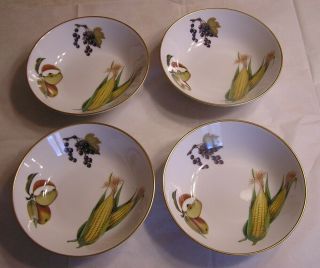 Set Of 4 Royal Worcester Evesham Gold Rim Soup/cereal Bowls 6 3/4 Inch