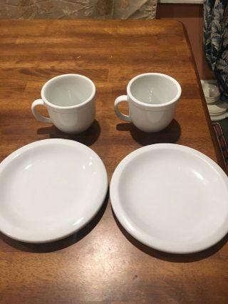 Set Of 4 Cafeware Pottery Barn 2 Mugs And 2 - 8 " Salad Plates Vgc Sd