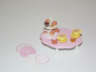 Sylvanian Families Childrens Tea Party Set Cake Stand Muffins Cups