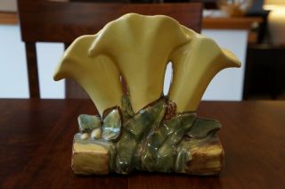 Vintage Mccoy Yellow Triple Calla Lily Vase; 6.  25 In Tall