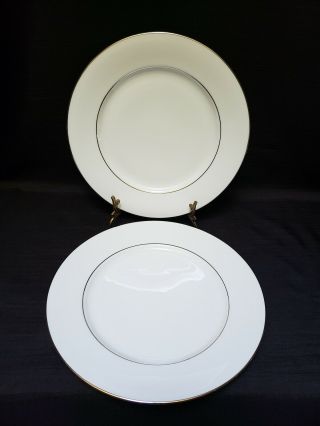 Royal Doulton Signature Platinum (set Of 2) Dinner Plate; 10 7/8 " ; 2005