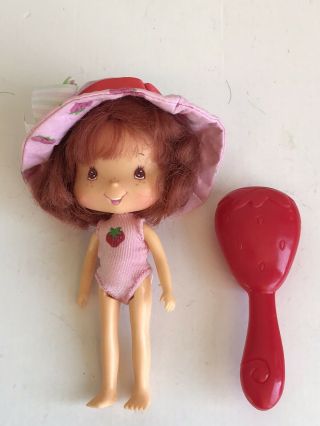 Modern Strawberry Shortcake 6 Inch Doll & Brush