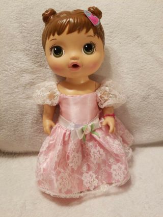 2015 Hasbro 12 " Baby Alive With A Dress.