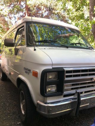 1988 Chevrolet G20 Van 4