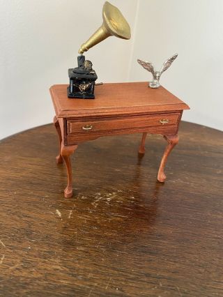 Dollhouse Miniature Side Table.  1:12 w/accessories 2