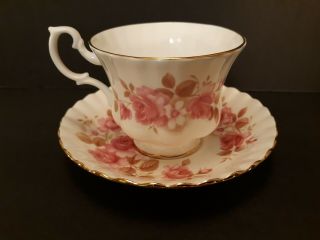 Vintage Royal Albert Footed Tea Cup Saucer Pink Roses Gold Trim Fine Bone China 2