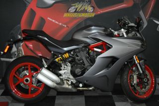 2020 Ducati Supersport