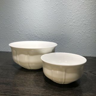 Mikasa Antique White Bone China 1 Berry Bowl & 1 Cereal Bowl - Retired 2018