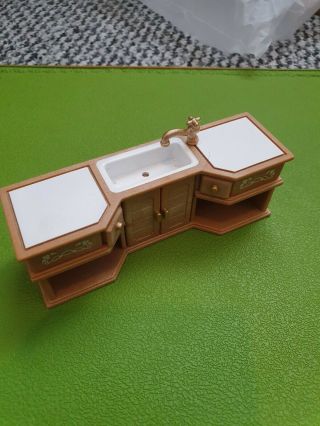 Sylvanian Families Kitchen Spares - Sink Unit With Drawers