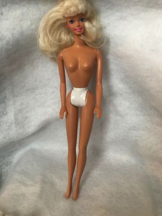 Vintage Barbie Doll Blond Hair Blue Eyes Mattel 1976 Pink Earrings