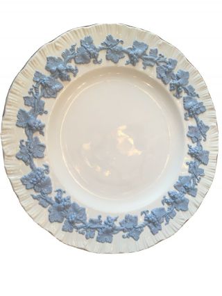 Wedgwood Etruria & Barlaston Embossed Queensware Blue On White Dinner Plate 10 "