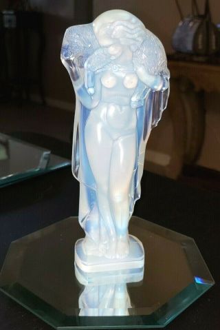 Sabino France Fiery Opalescent French Art Glass Figurine Of A Nude Woman W/lamb