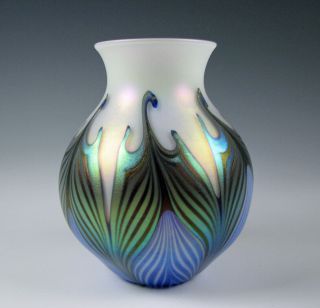 Charles Lotton Art Glass Vase Pulled Feather Design 1995