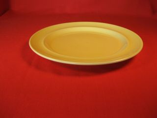 VINTAGE METLOX COLORSTAX 10.  75 INCH DINNER PLATE YELLOW MADE IN USA 2