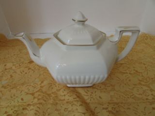 Sadler China Teapot White With Gold Trim Made In England 9.  5 " W