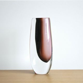 Mid - Century Vintage Glass Vase By Vicke Lindstrand For Kosta