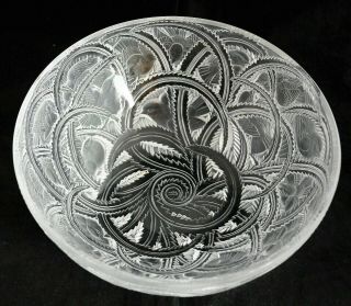 Signed Lalique Frosted Crystal Glass 9.  25 " Pinsons Finches Sparrow Bird Bowl