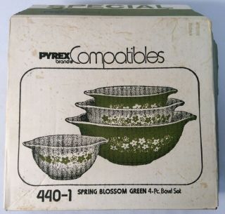 Vtg Pyrex Spring Blossom Crazy Daisy Cinderella Mixing Bowl Set Green 440 - 1 Nos