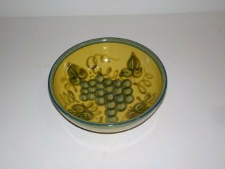 John B Taylor Pottery Harvest Grapes Serving 8 1/8 " Bowl Yellow Green