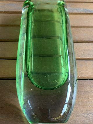 Kosta Vicke Lindstrand Green Cased Glass Sommerso Vase Tall 9 " Signed Mcm Style
