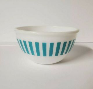 Hazel Atlas Turquoise Candy Stripe 5 3/4 " × 3 " 20oz Mixing Bowl