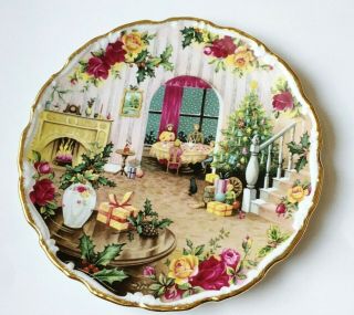 Royal Albert 1988 Christmas Magic Display Plate Designed By Fred Errill England