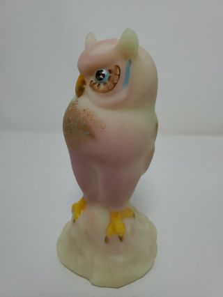 Fenton Glass Burmese Owl Limited Edition 480 of 750 Hand Painted by D.  Fredrick 2