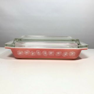 Vintage Pyrex Pink White Daisy Space Saver 1 1/4 Qt Covered Dish With Lid