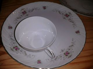 vintage set 4 1950 luncheon plates tea cups YAMAKA china gold trim flowers Japan 2