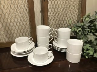 Set Of 9 White Coffee/tea Cups And Saucers.  Euc