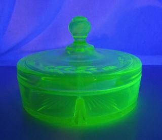 Vintage Vaseline Glass Covered Round Candy Dish Box - 59269